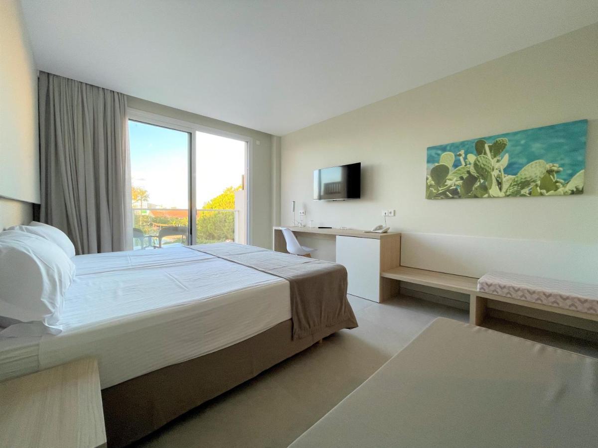 Garbi Cala Millor Hotel Cala Millor  Ngoại thất bức ảnh