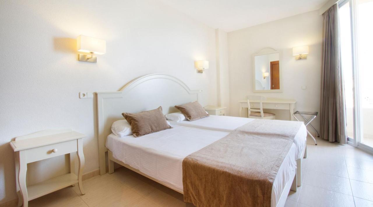 Garbi Cala Millor Hotel Cala Millor  Ngoại thất bức ảnh